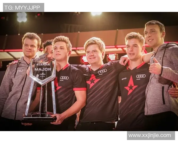 CSGO专题分析：深入探讨RNG战队的比赛策略与经验分享