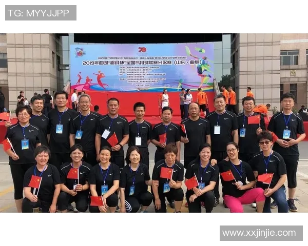 武汉排球队与南京排球队的速度较量赛后分析与战术总结