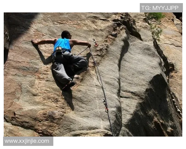深圳攀岩队的奋斗与突破：一段激情与坚持交织的攀岩旅程纪实